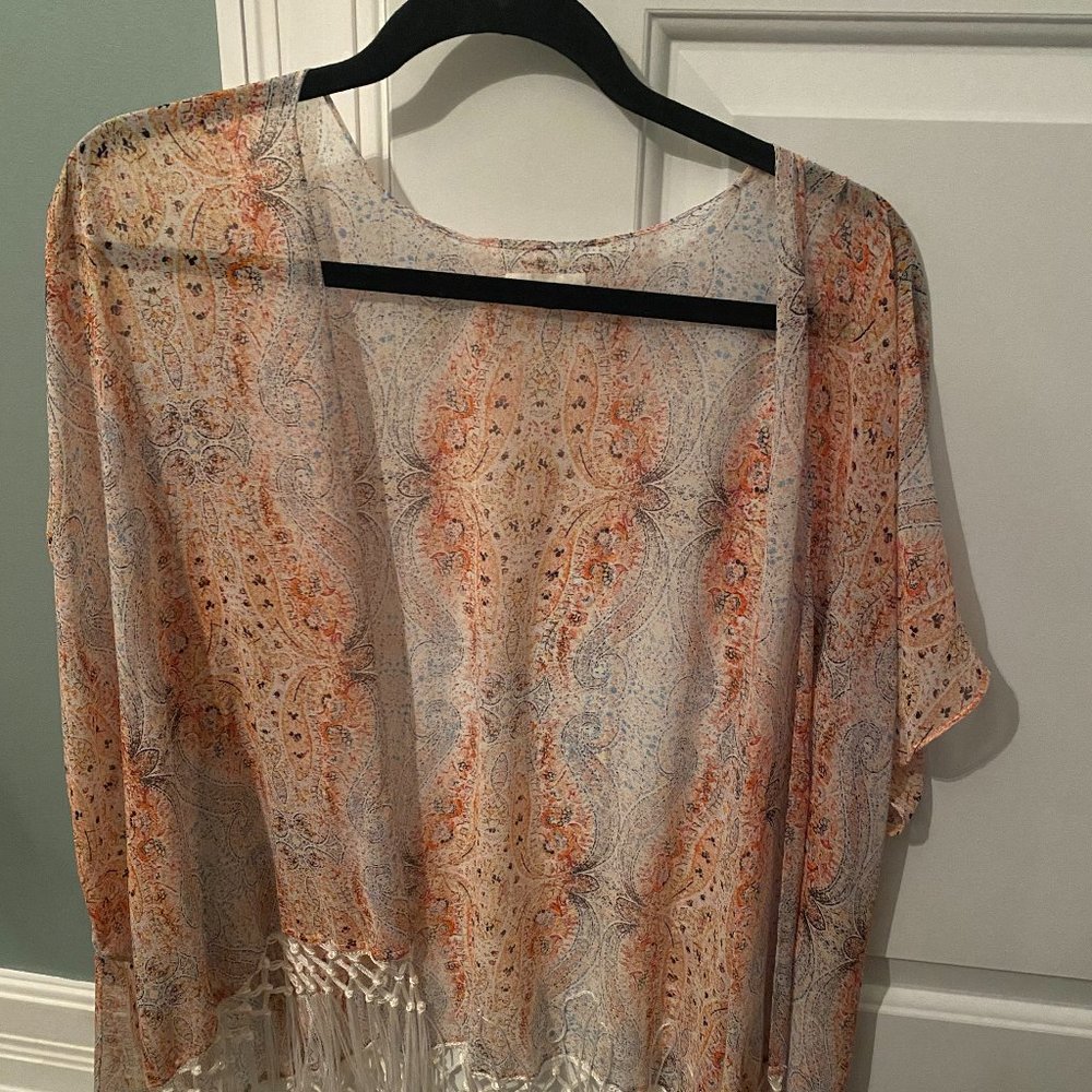 Garage Silky Shawl